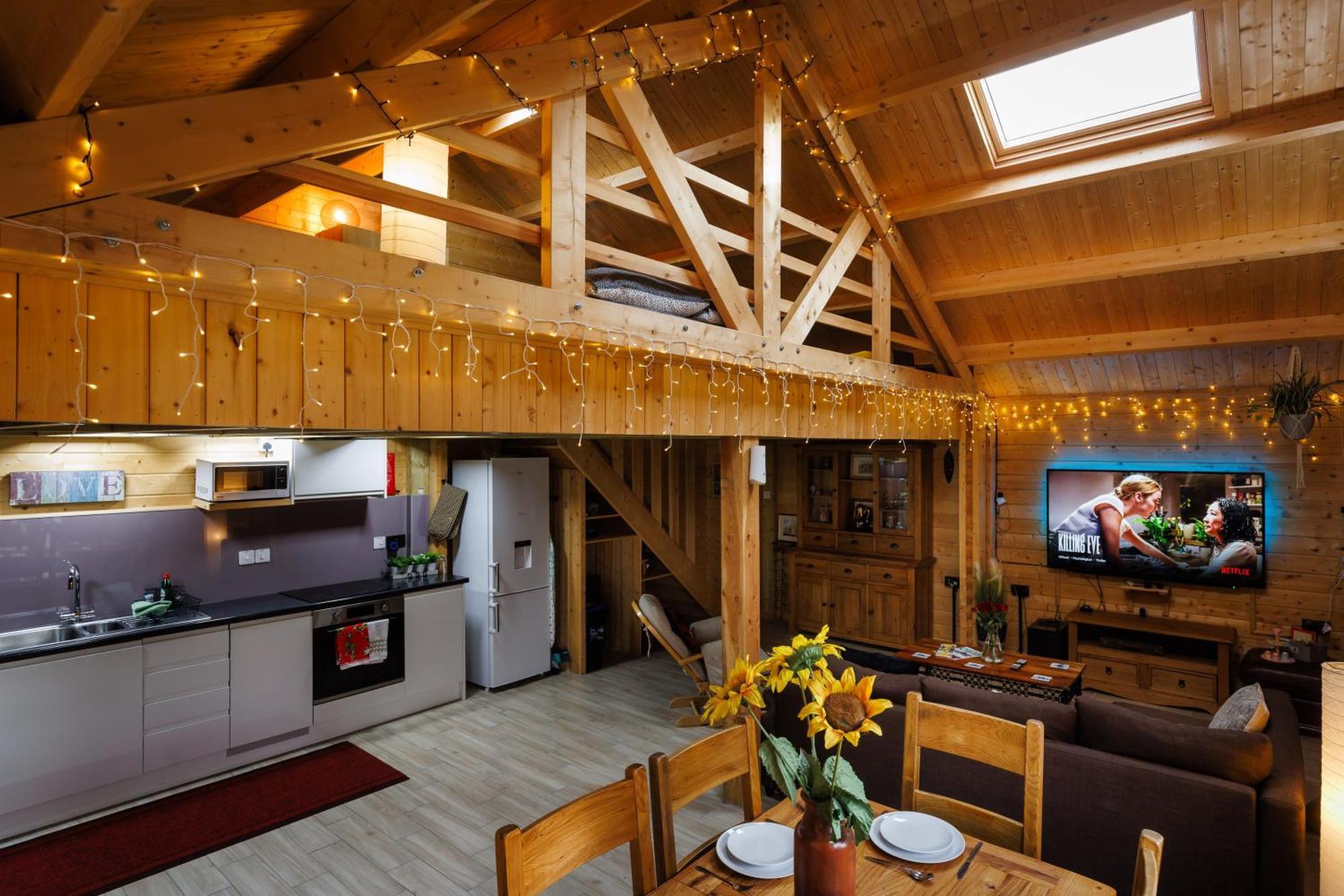 Spacious Cabin Evcharger And Free Parking Near Cambridge Exteriér fotografie