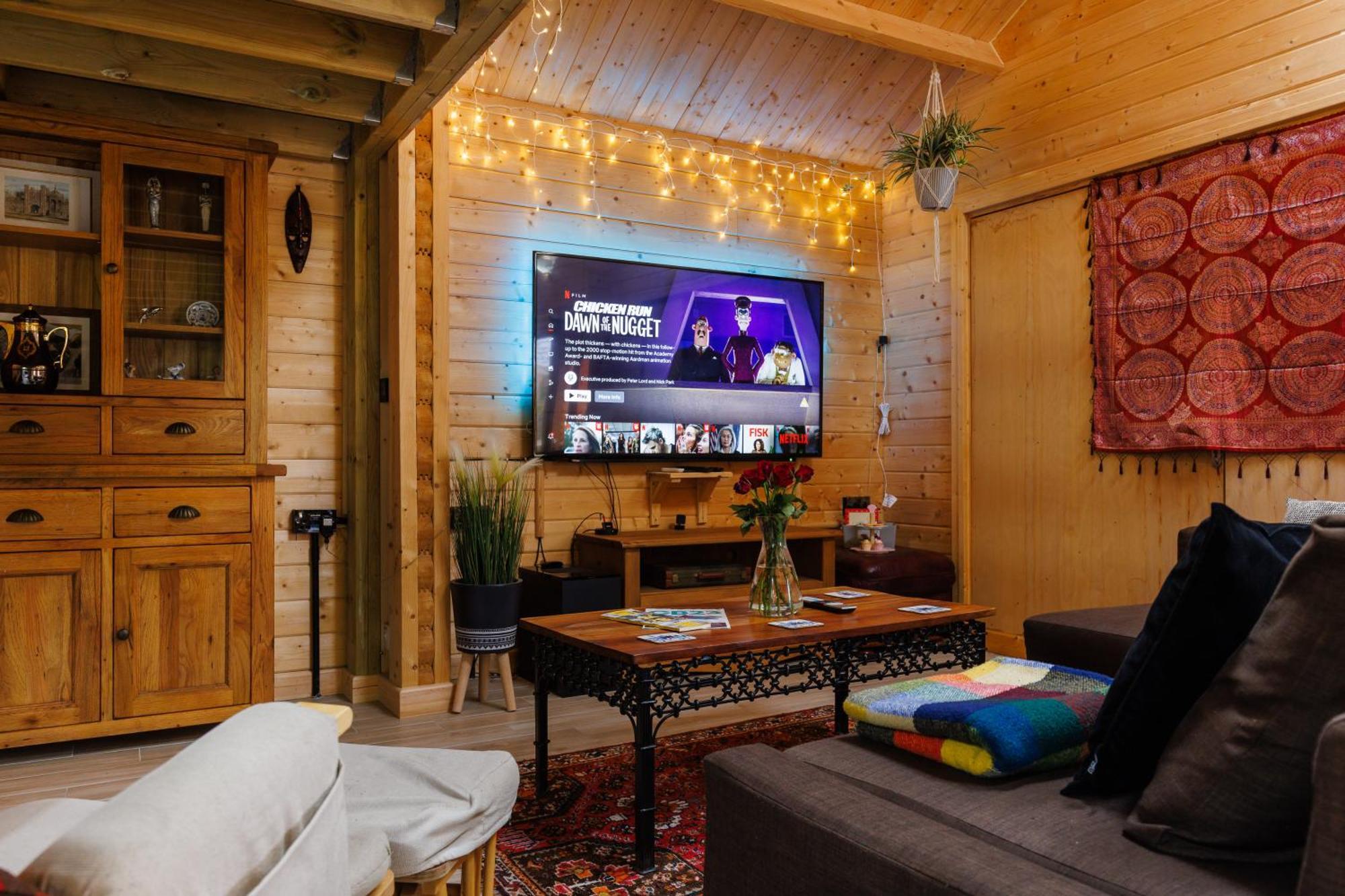 Spacious Cabin Evcharger And Free Parking Near Cambridge Exteriér fotografie